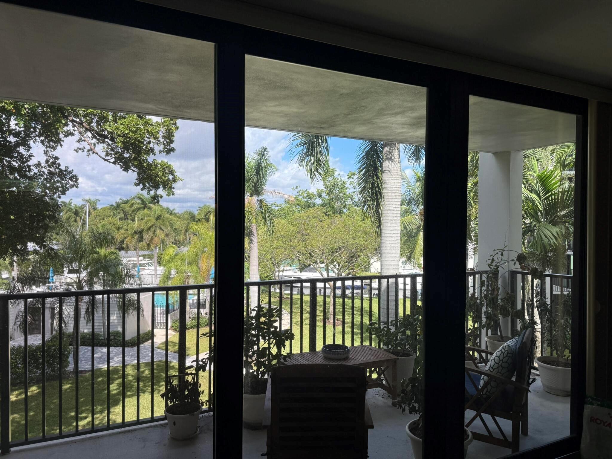 RIVER REACH CONDOMINIUM I - Residential