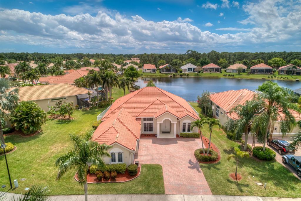 Photo of 809 SW Marsh Harbor Bay, Port Saint Lucie, FL 34986 (MLS # R10971187)