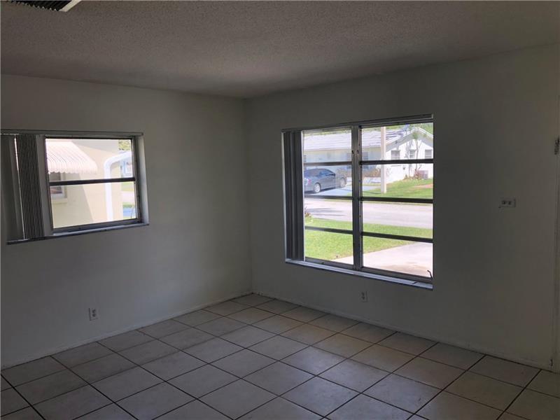 Mainlands Of Tamarac Lake - Residential