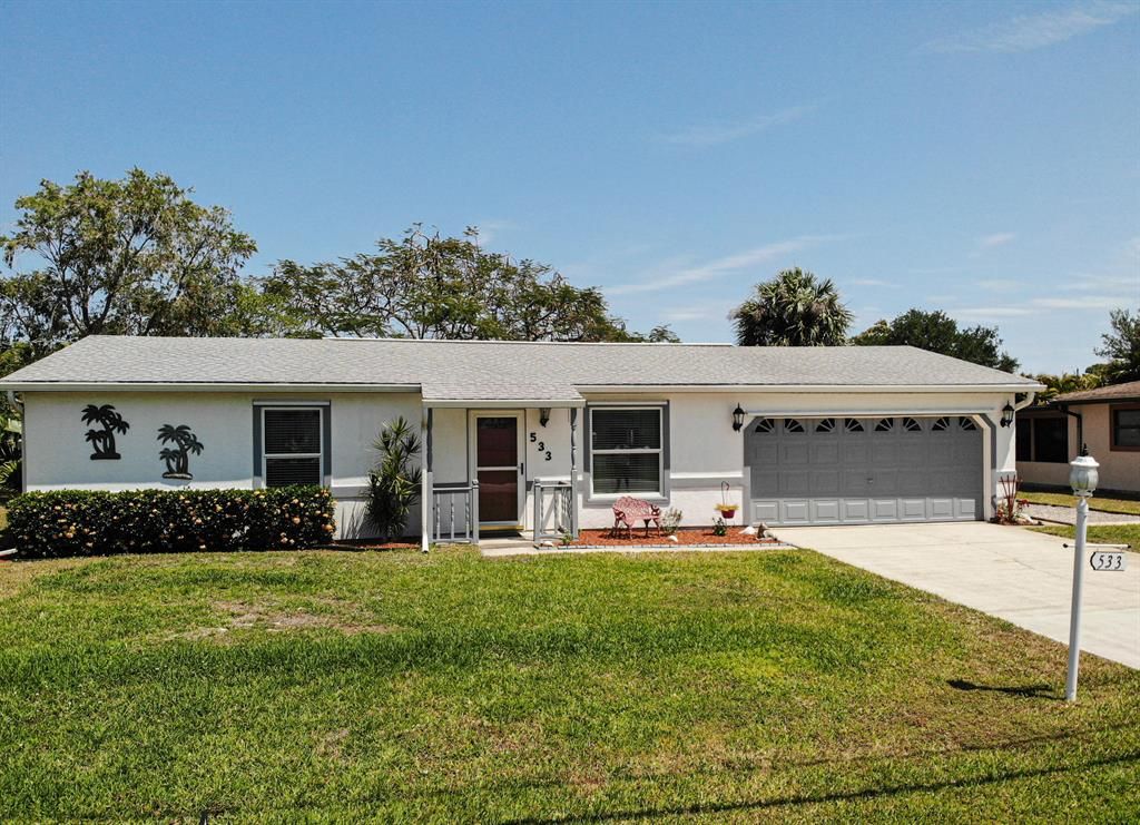 Photo of 533 SW Lucero Drive, Port Saint Lucie, FL 34983 (MLS # R10707911)