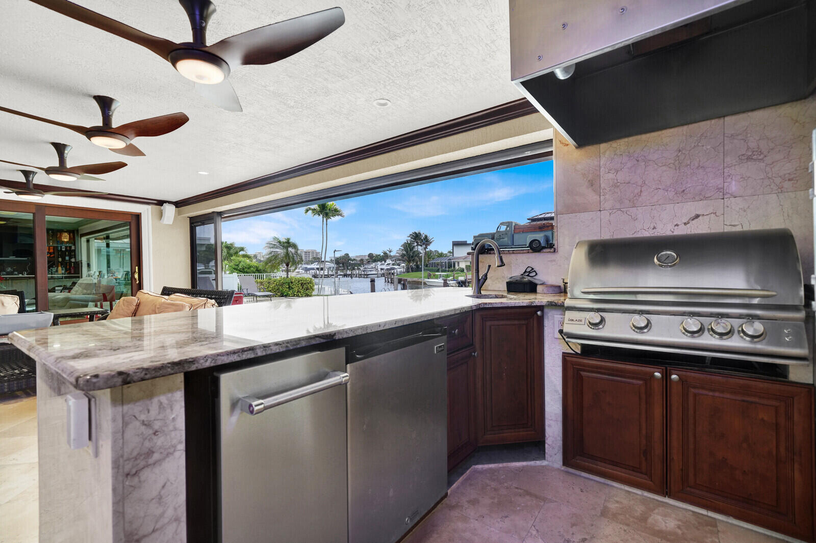 VENETIAN ISLES 3RD SEC - Residential