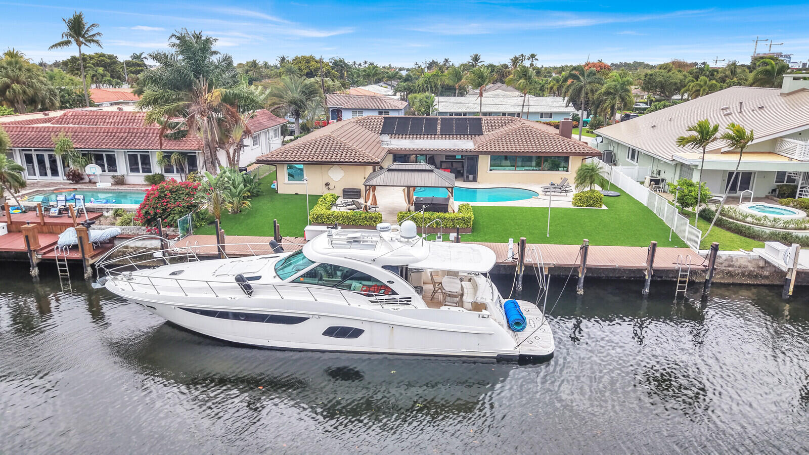 VENETIAN ISLES 3RD SEC - Residential