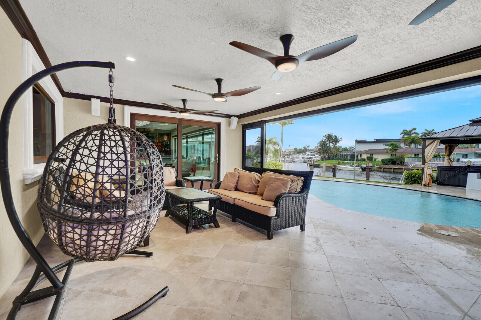 VENETIAN ISLES 3RD SEC - Residential