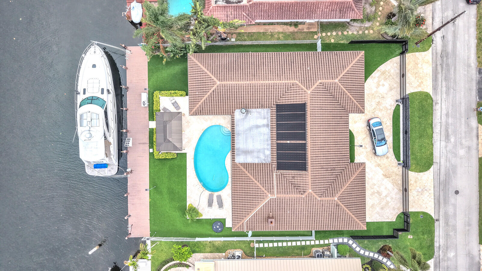 VENETIAN ISLES 3RD SEC - Residential