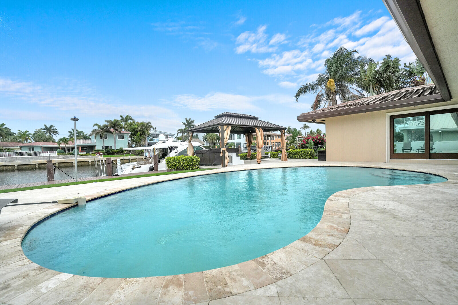 VENETIAN ISLES 3RD SEC - Residential