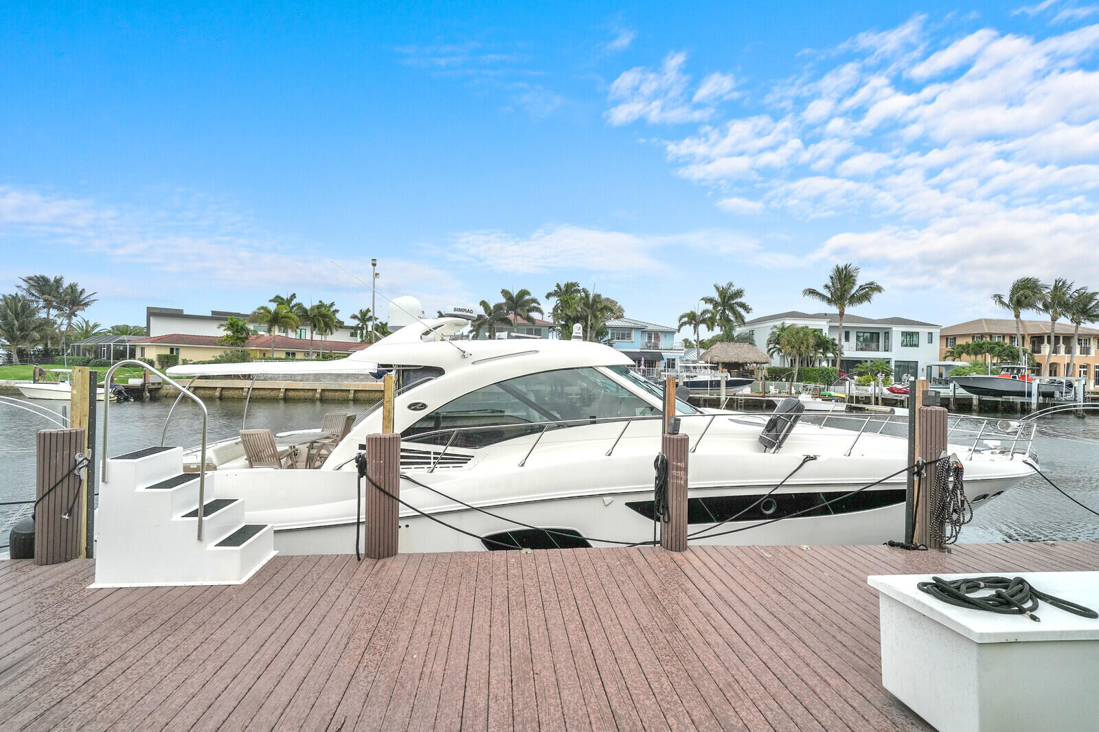 VENETIAN ISLES 3RD SEC - Residential