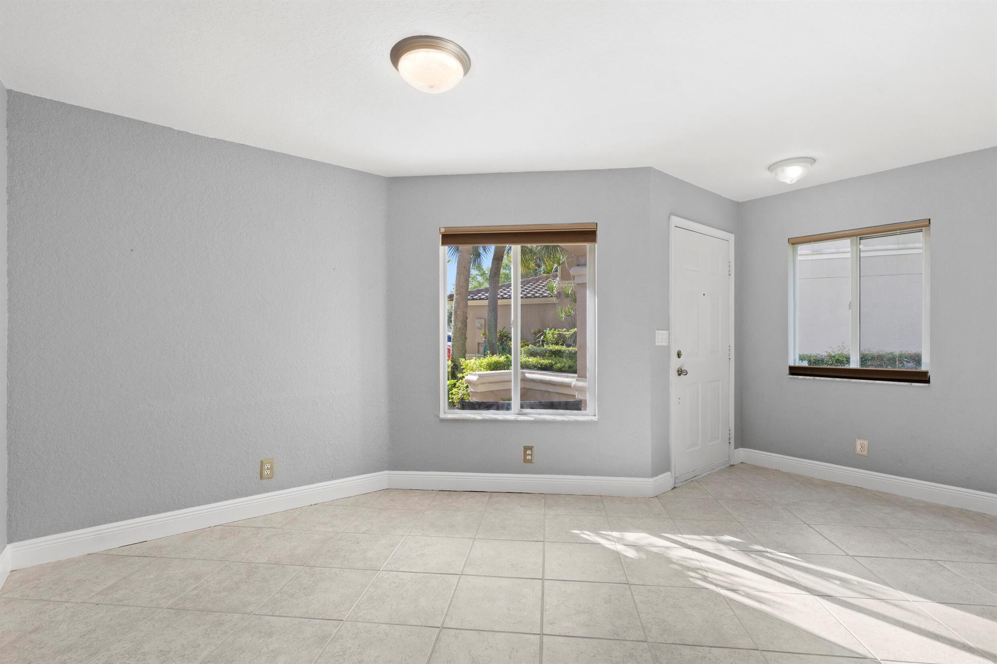 4872 Pinemore Lane