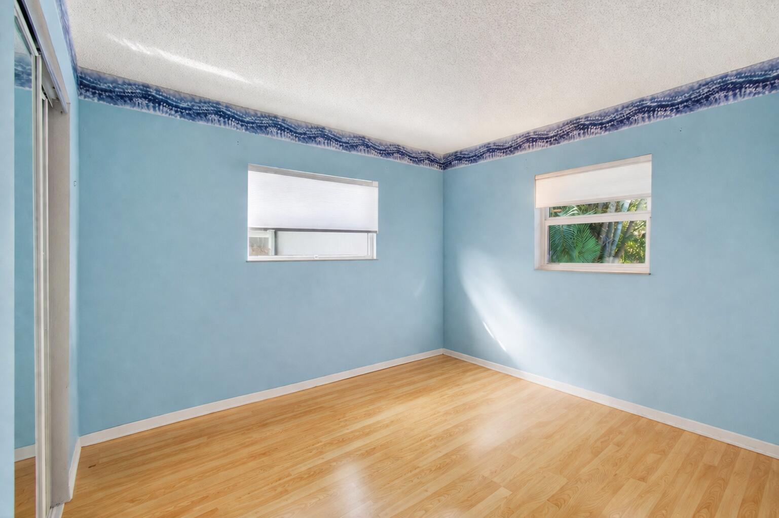 LAUREL HILLS 5TH ADD - Residential