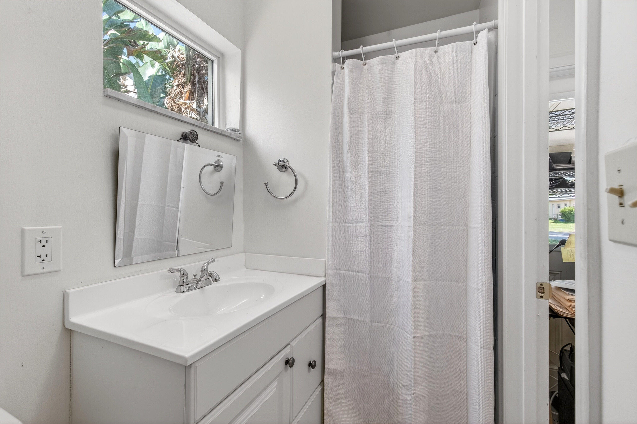 LAUREL HILLS 5TH ADD - Residential