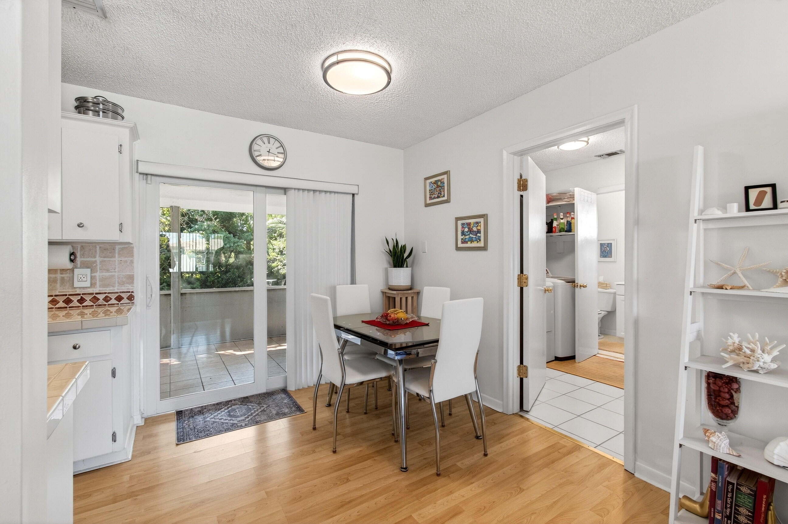 LAUREL HILLS 5TH ADD - Residential