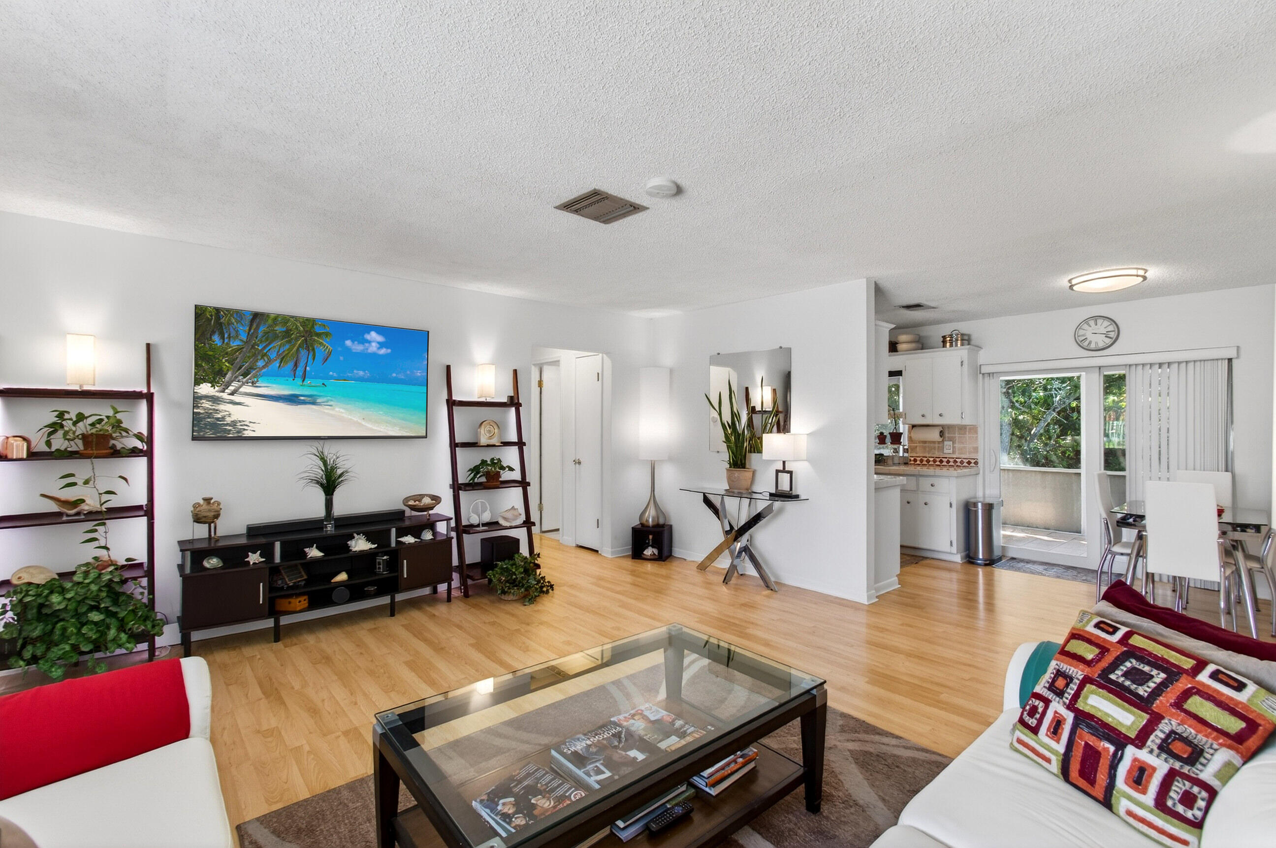 LAUREL HILLS 5TH ADD - Residential