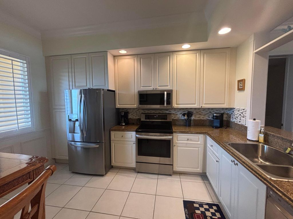 Photo of 34 Harbour Isle Drive W #302, Fort Pierce, FL 34949 (MLS # R11039168)