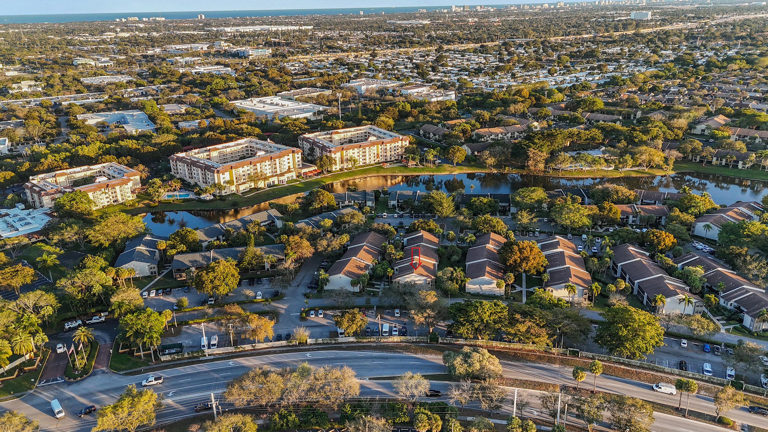 VILLAS AT MEADOW LAKES CONDO - Residential