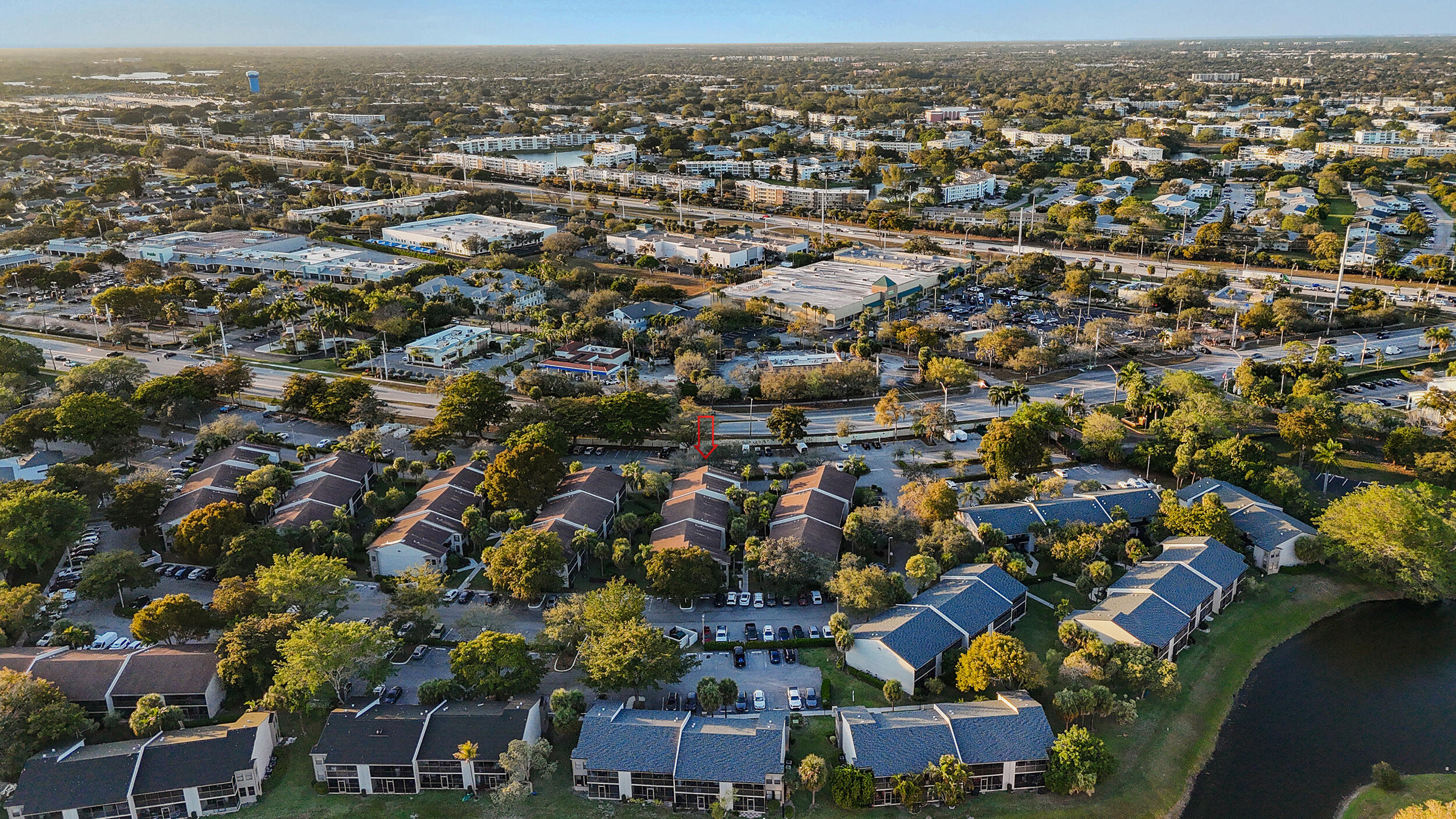 VILLAS AT MEADOW LAKES CONDO - Residential