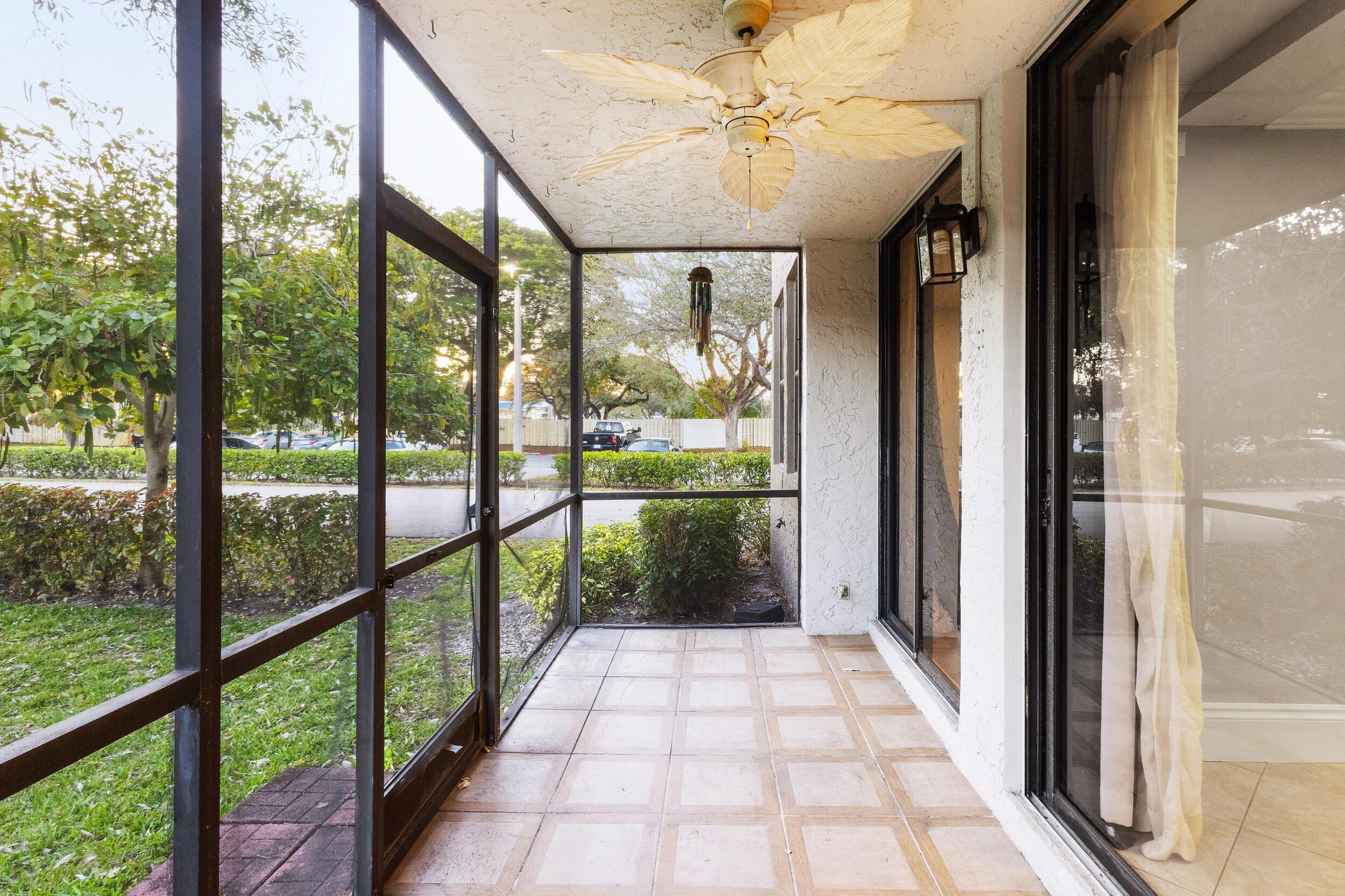 VILLAS AT MEADOW LAKES CONDO - Residential