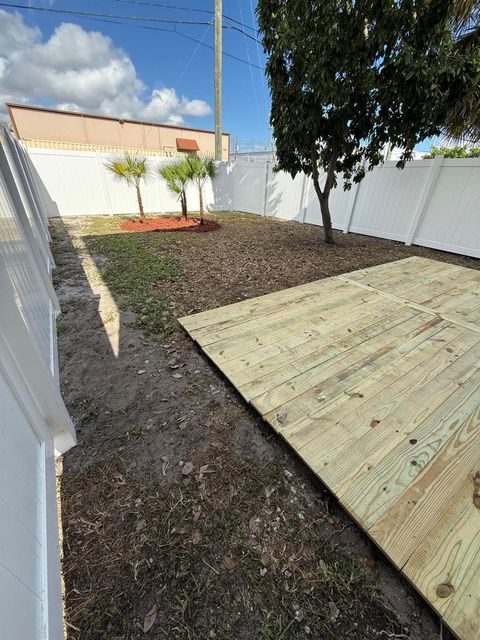 A home in Oakland Park