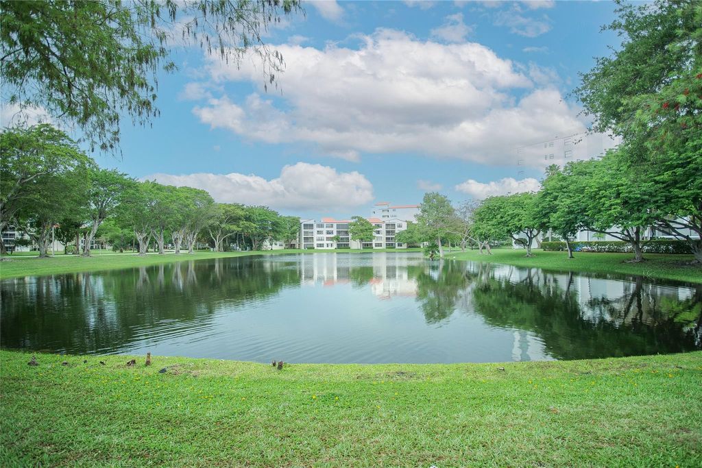 Photo of 2215 Cypress Island Drive, Pompano Beach, FL 33069 (MLS # F10500151)