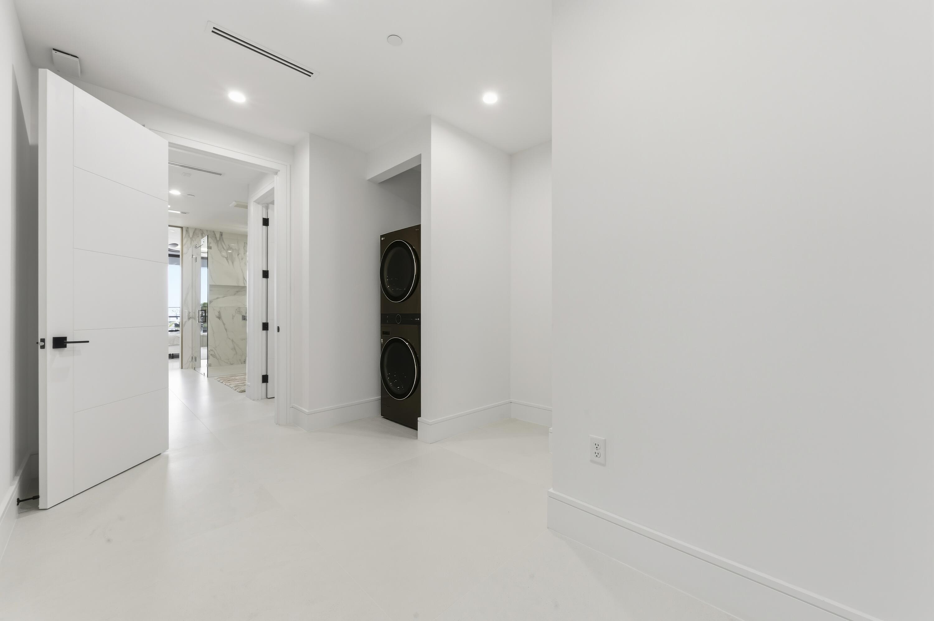 PALM BEACH SHORES - Residential