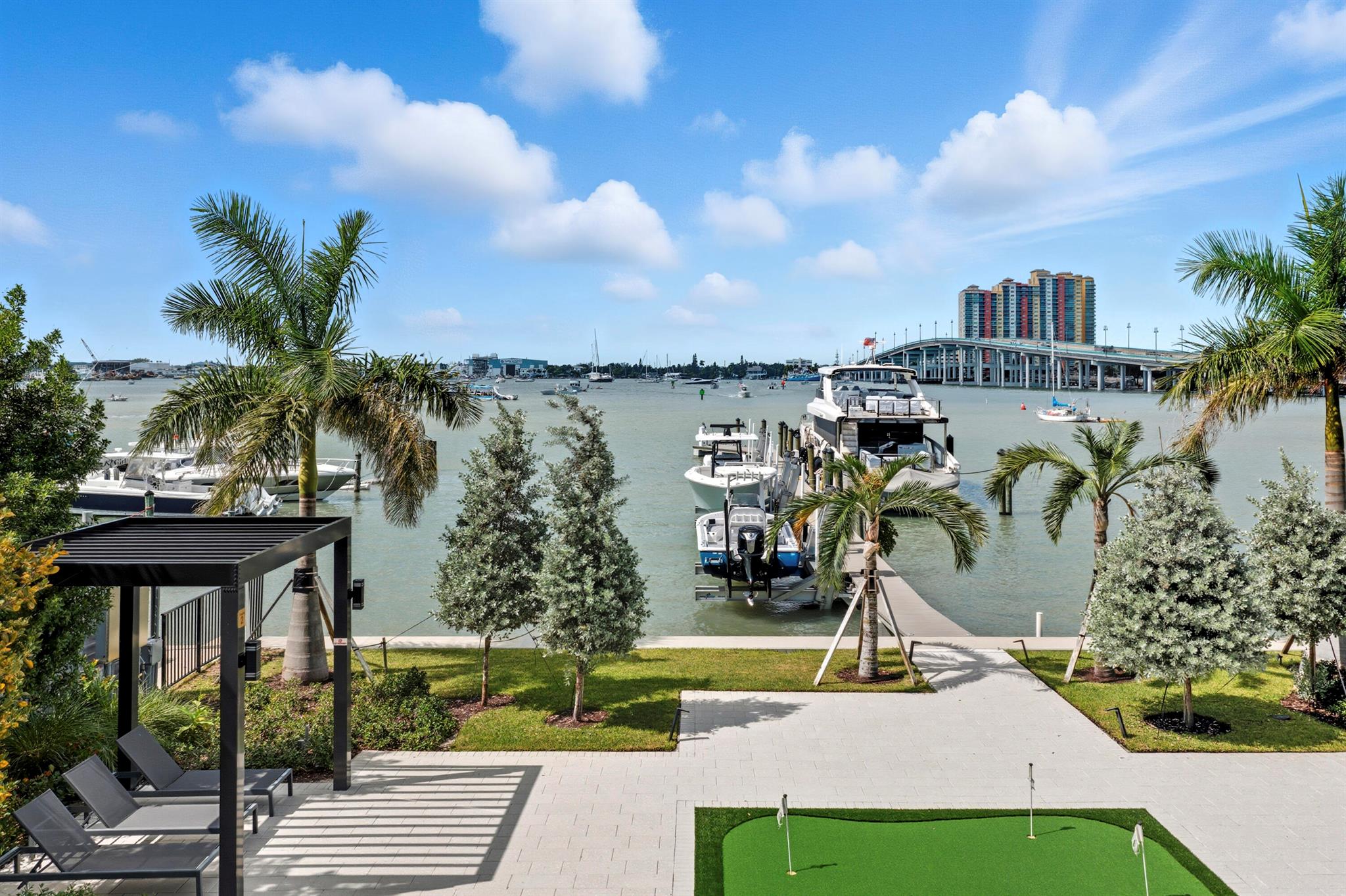 PALM BEACH SHORES - Residential