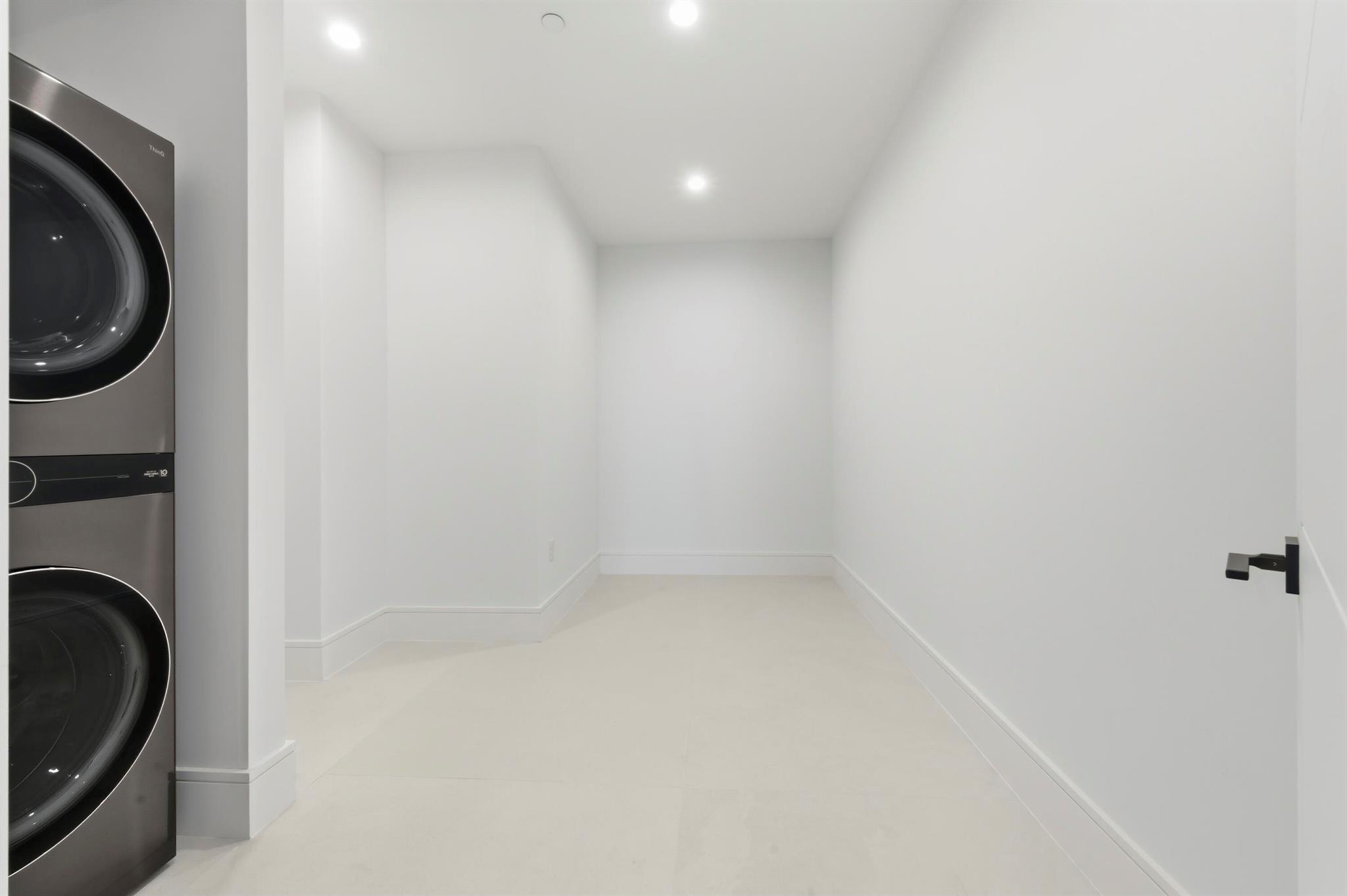 PALM BEACH SHORES - Residential