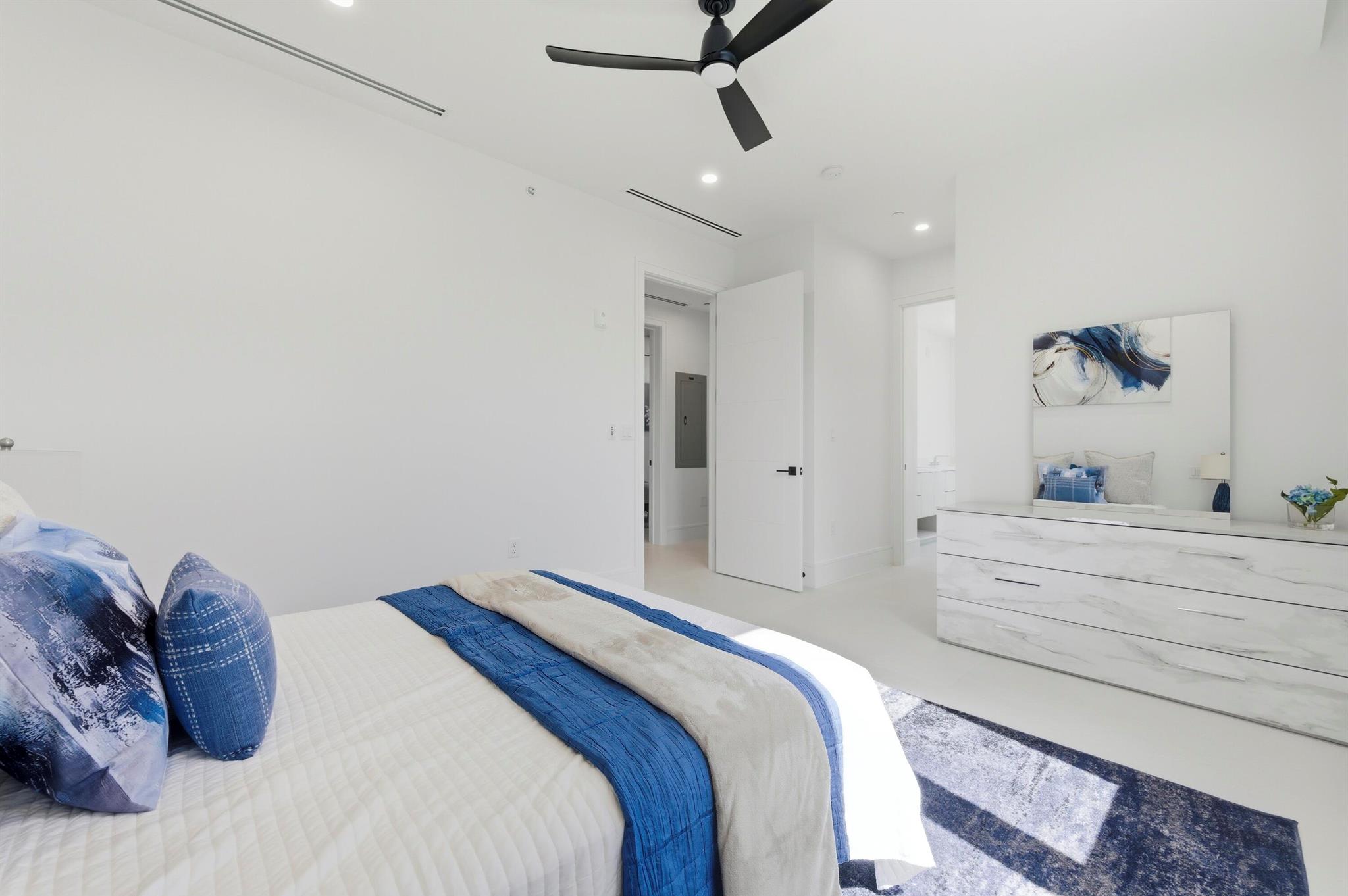 PALM BEACH SHORES - Residential