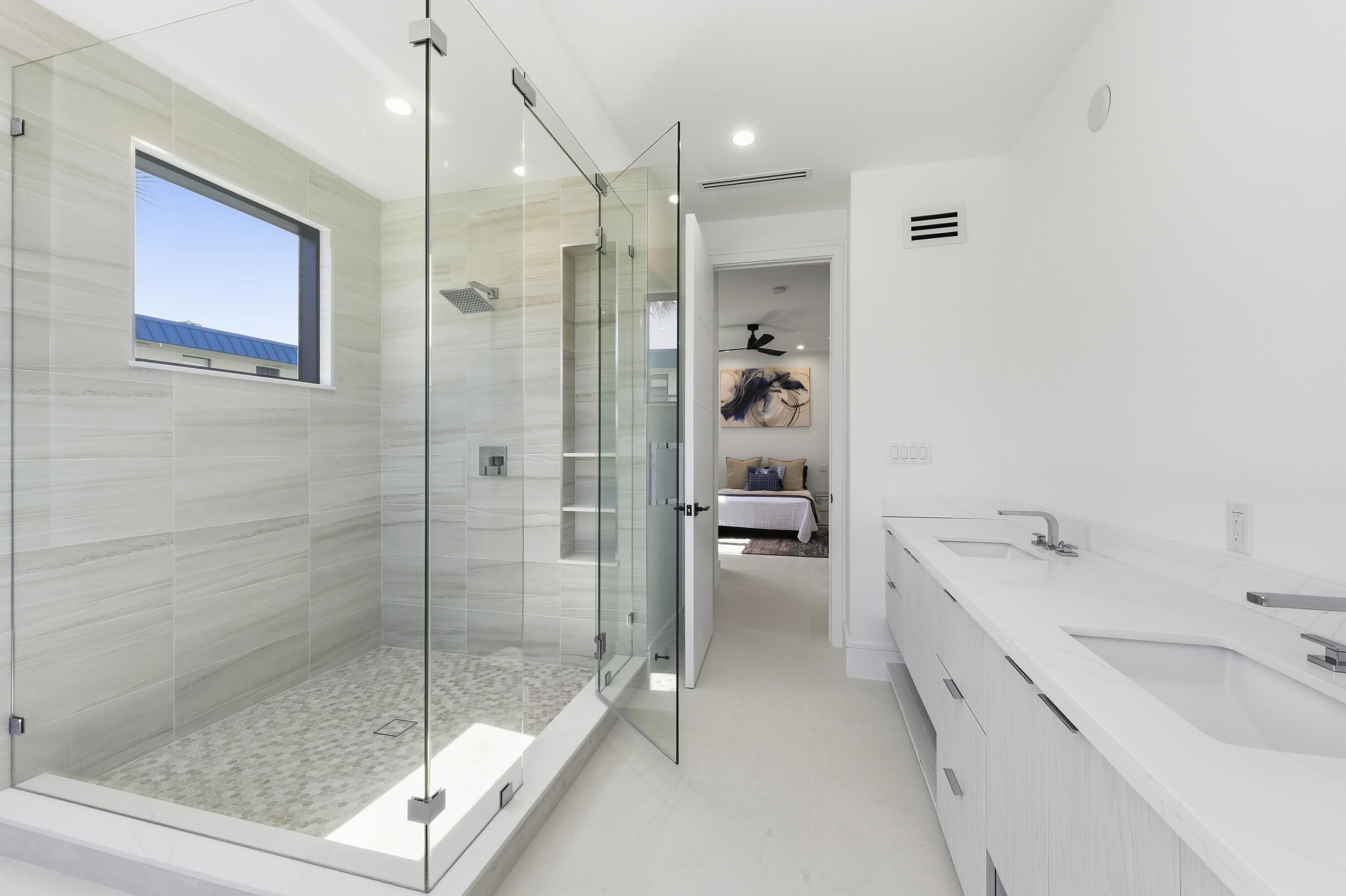 PALM BEACH SHORES - Residential