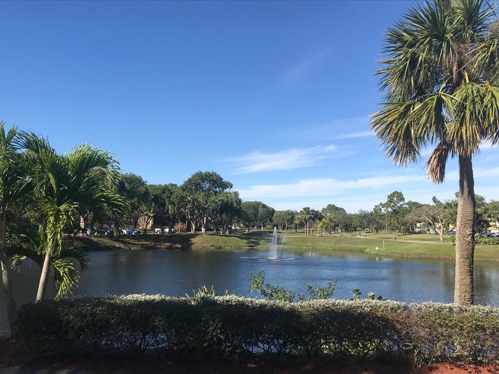 Falls Of Inverrary - Residential