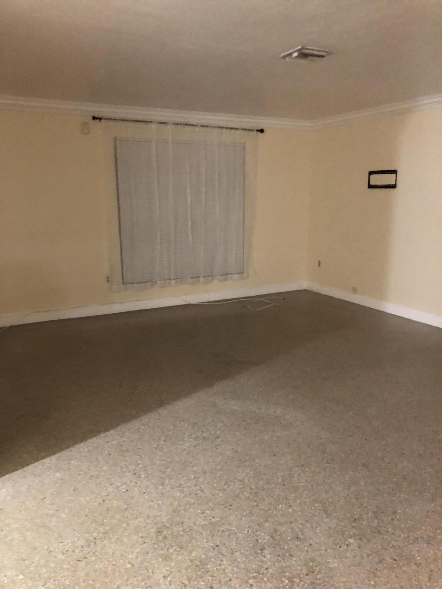 MIRAMAR ISLES SEC 3 - Residential Lease