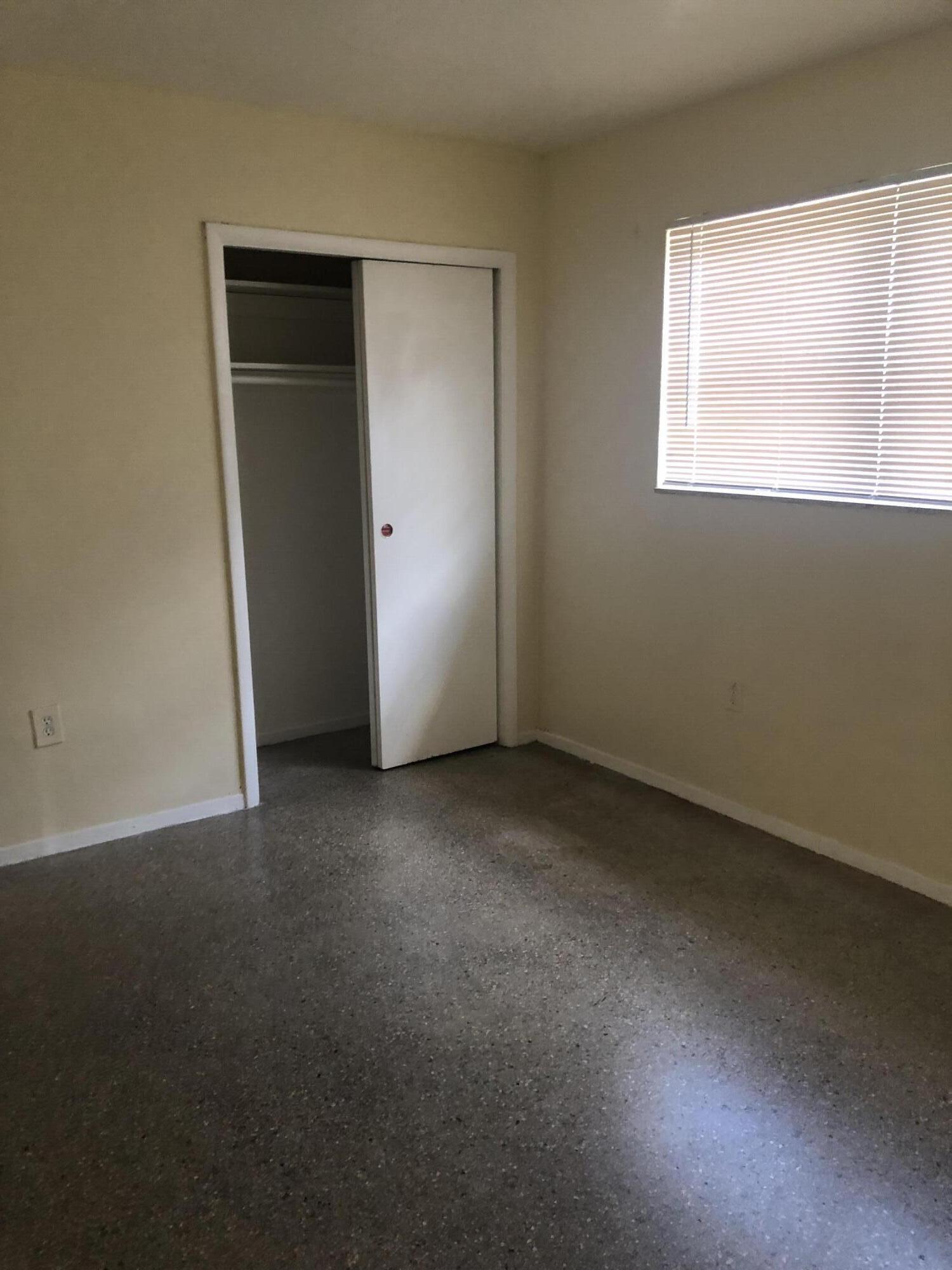 MIRAMAR ISLES SEC 3 - Residential Lease