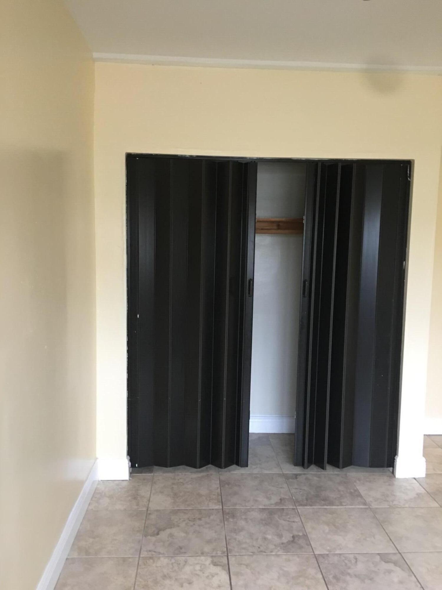 MIRAMAR ISLES SEC 3 - Residential Lease