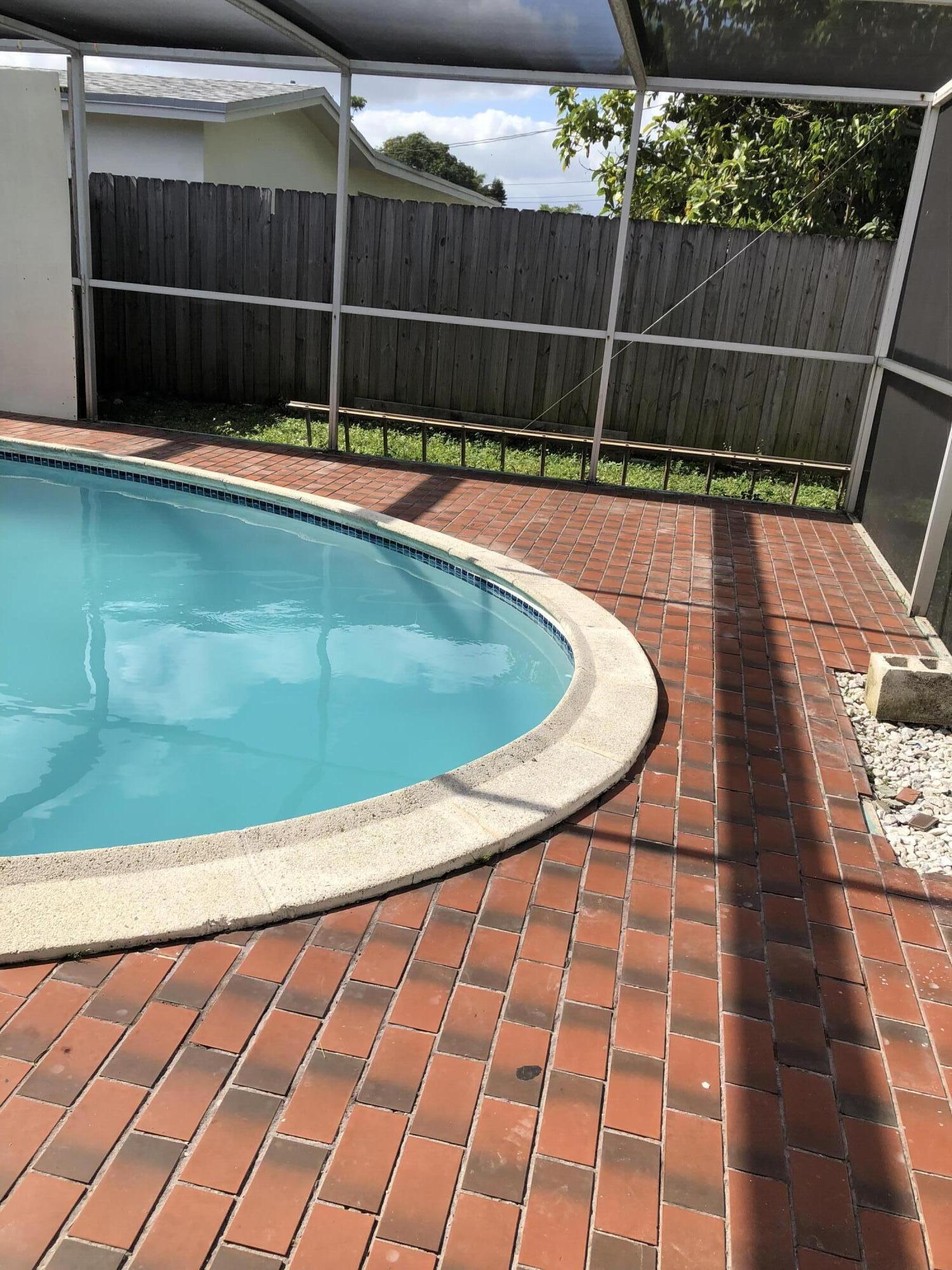 MIRAMAR ISLES SEC 3 - Residential Lease