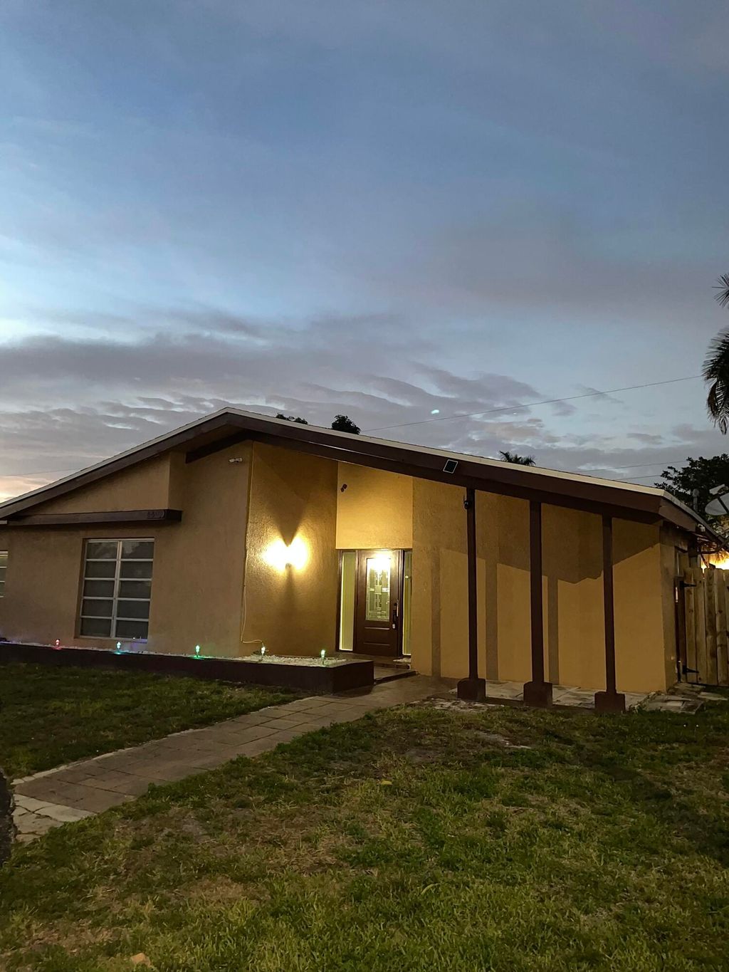 Photo of 6609 Arbor Drive, Miramar, FL 33023 (MLS # B26001566)