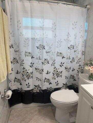 RIVER PARK UNIT 6 - Residential