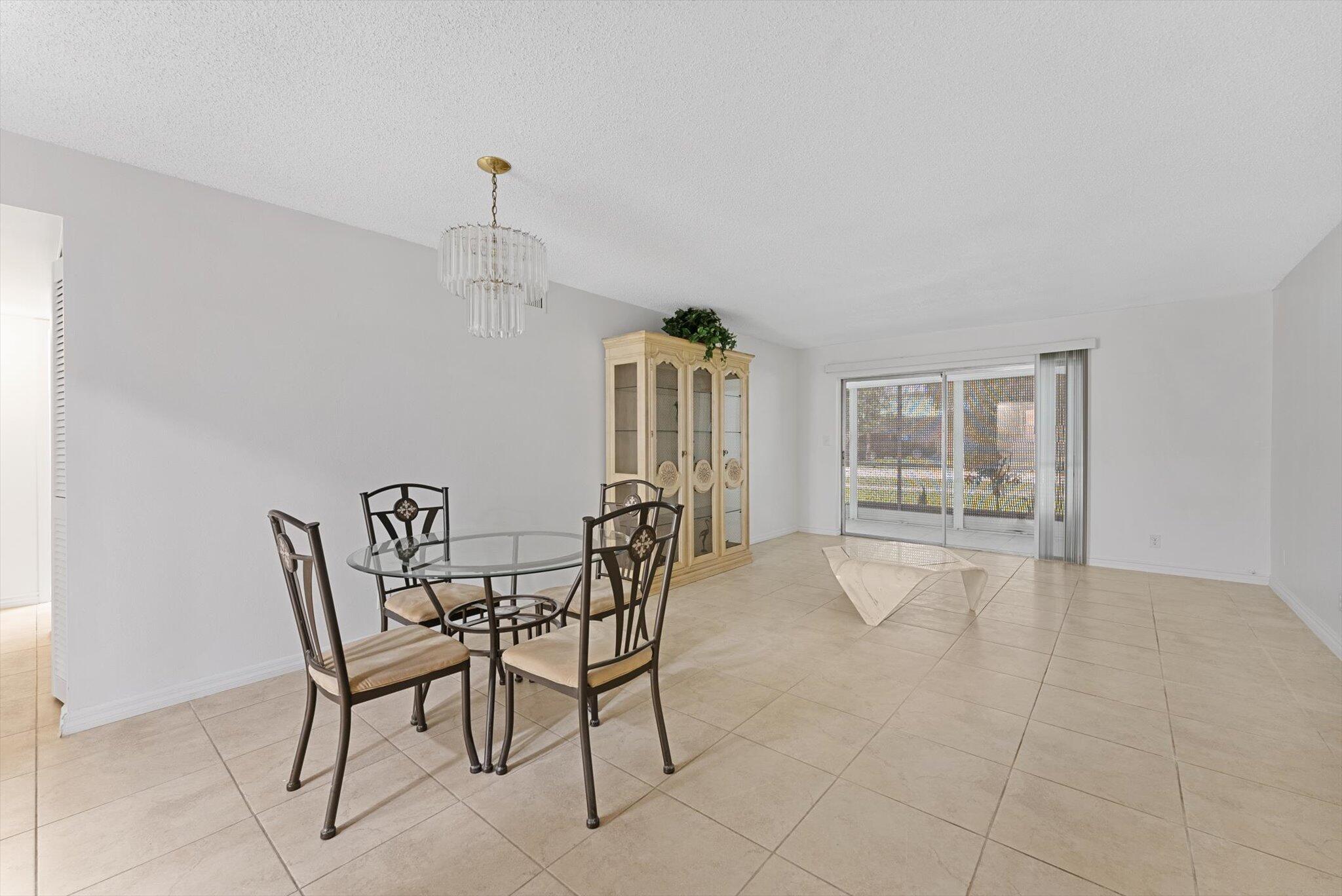 10821 N Military Trail 19