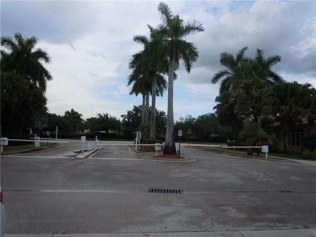 Lowells's Landing - Residential