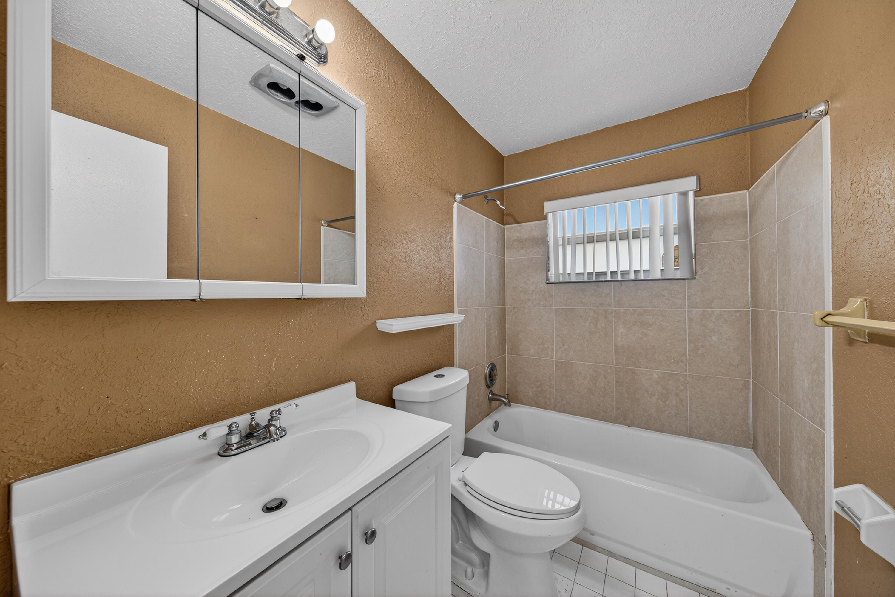 WESTWOOD COMMUNITY 5 - Residential