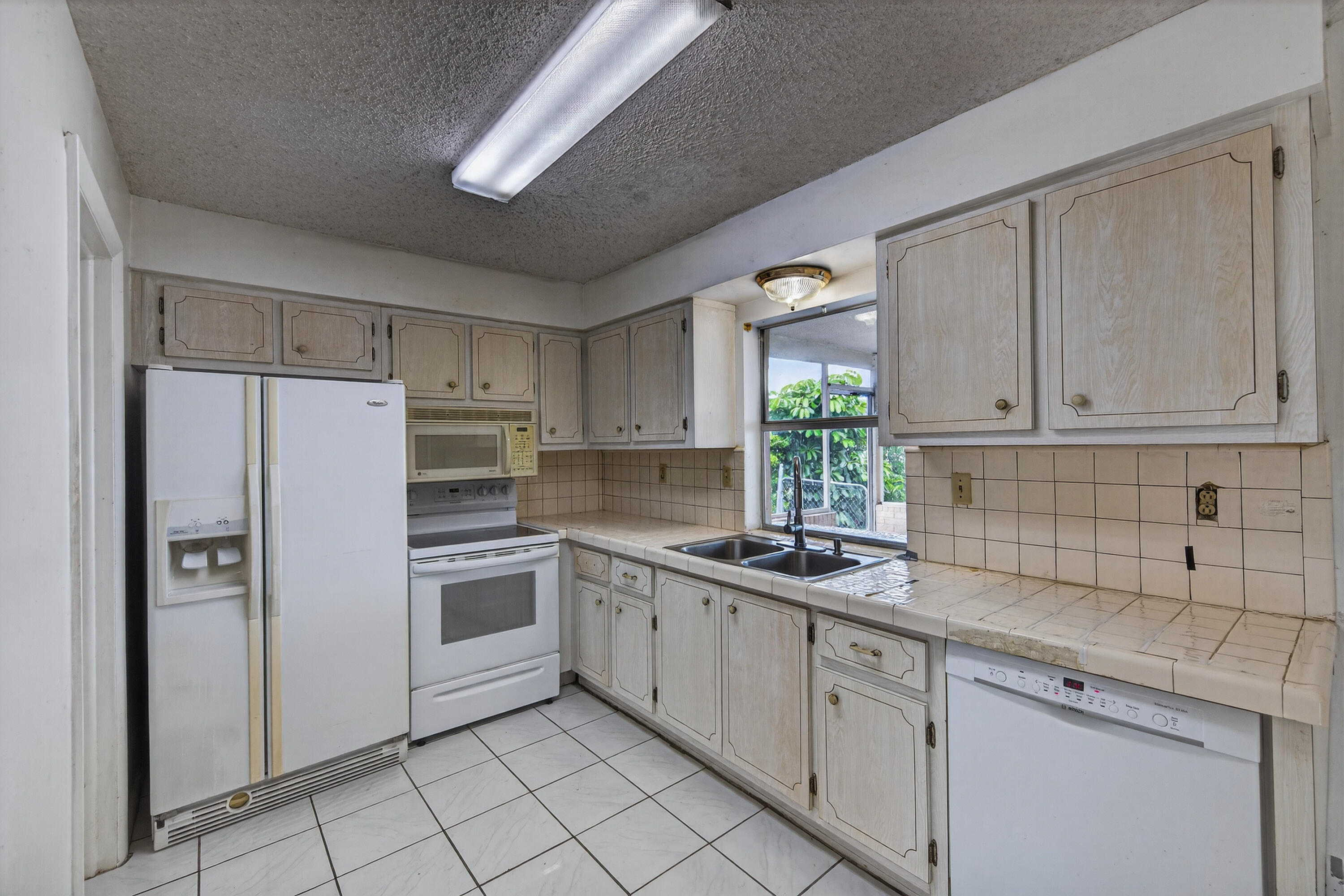 WESTWOOD COMMUNITY 5 - Residential