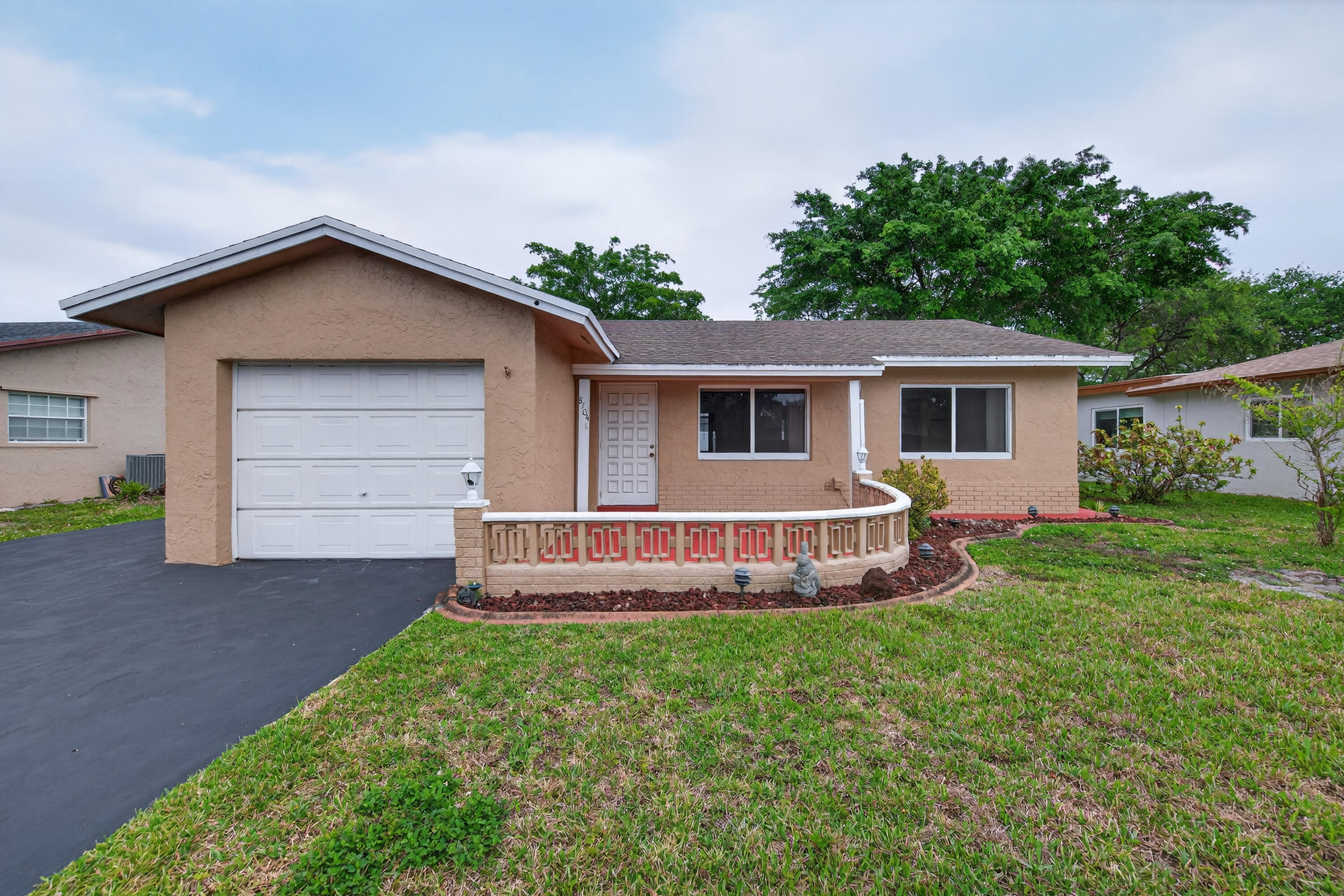 WESTWOOD COMMUNITY 5 - Residential