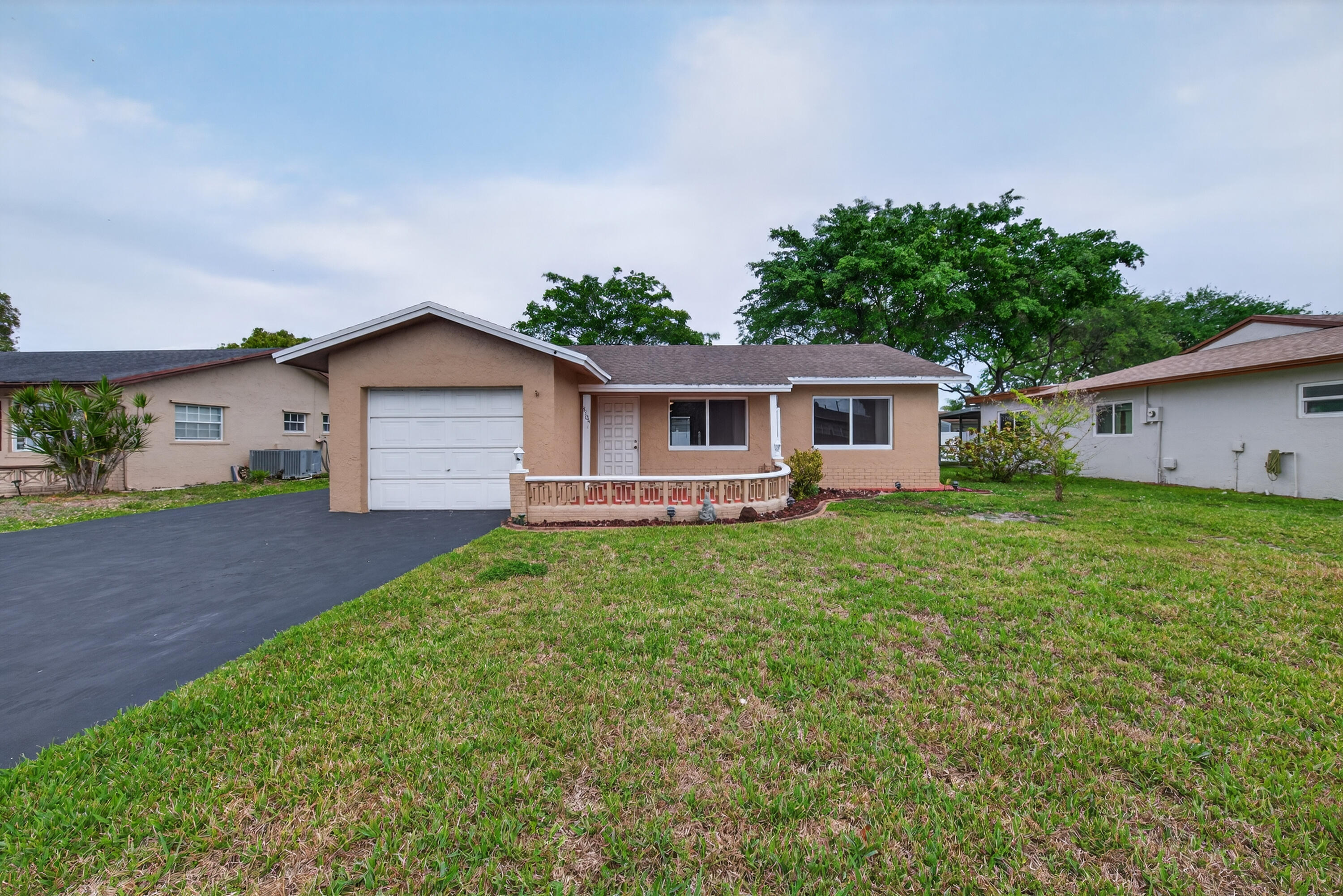 WESTWOOD COMMUNITY 5 - Residential