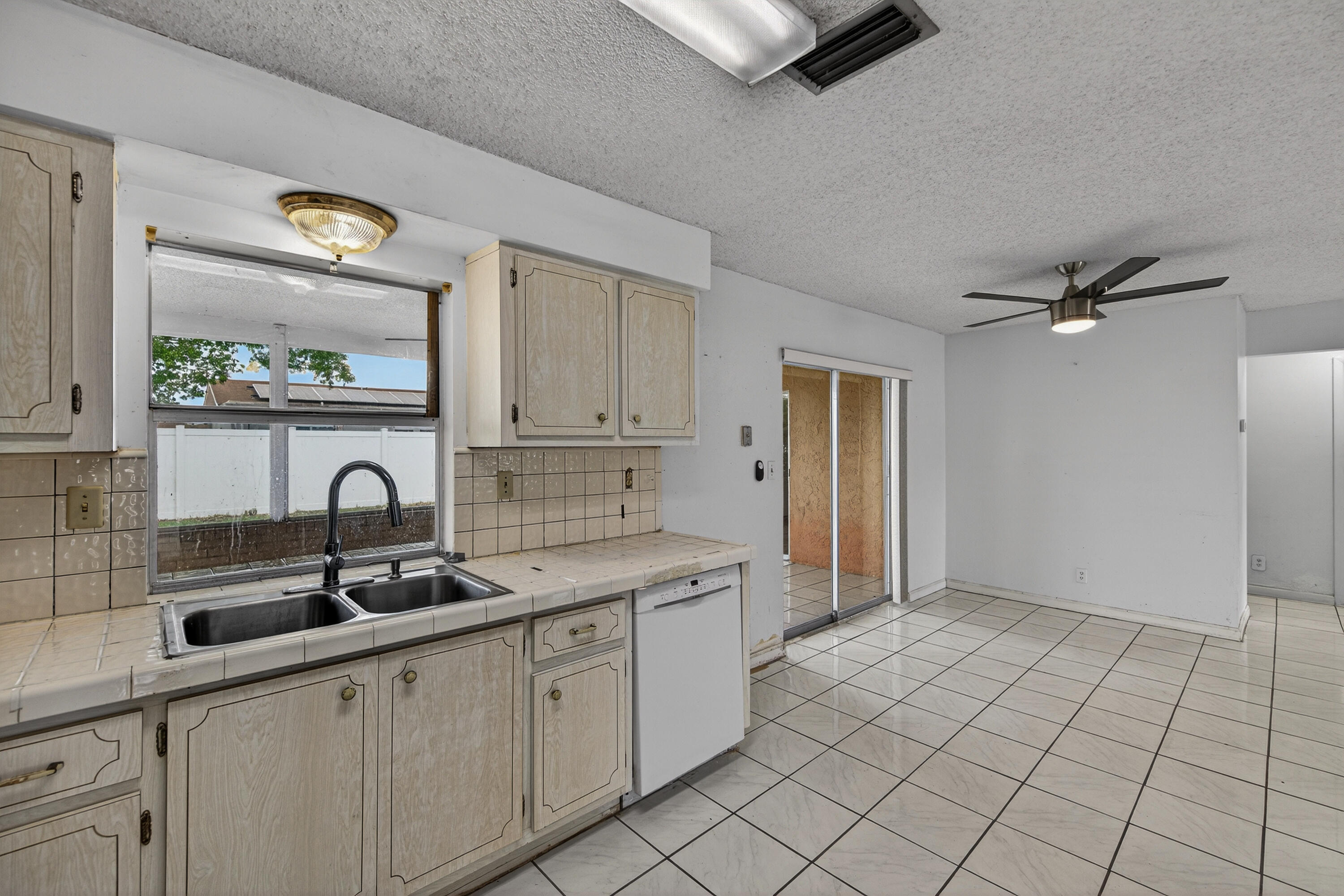 WESTWOOD COMMUNITY 5 - Residential