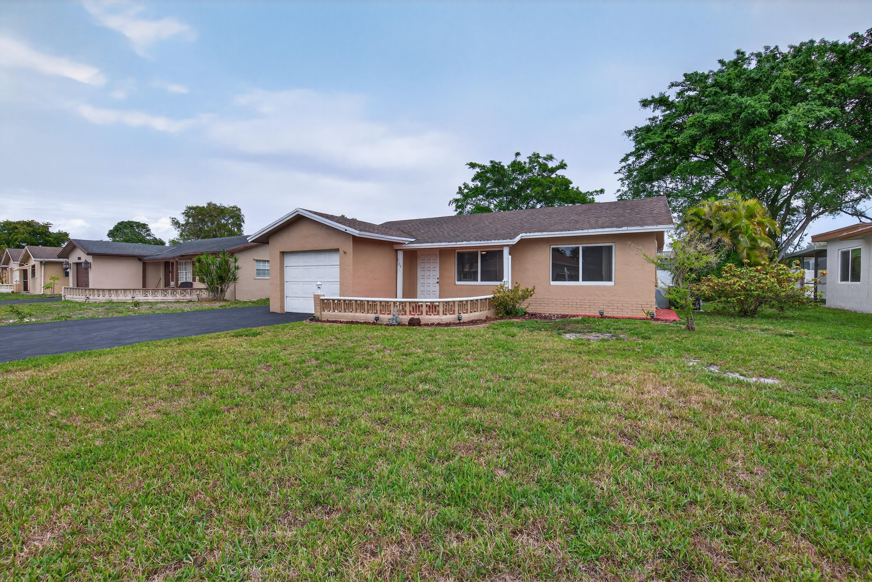 WESTWOOD COMMUNITY 5 - Residential