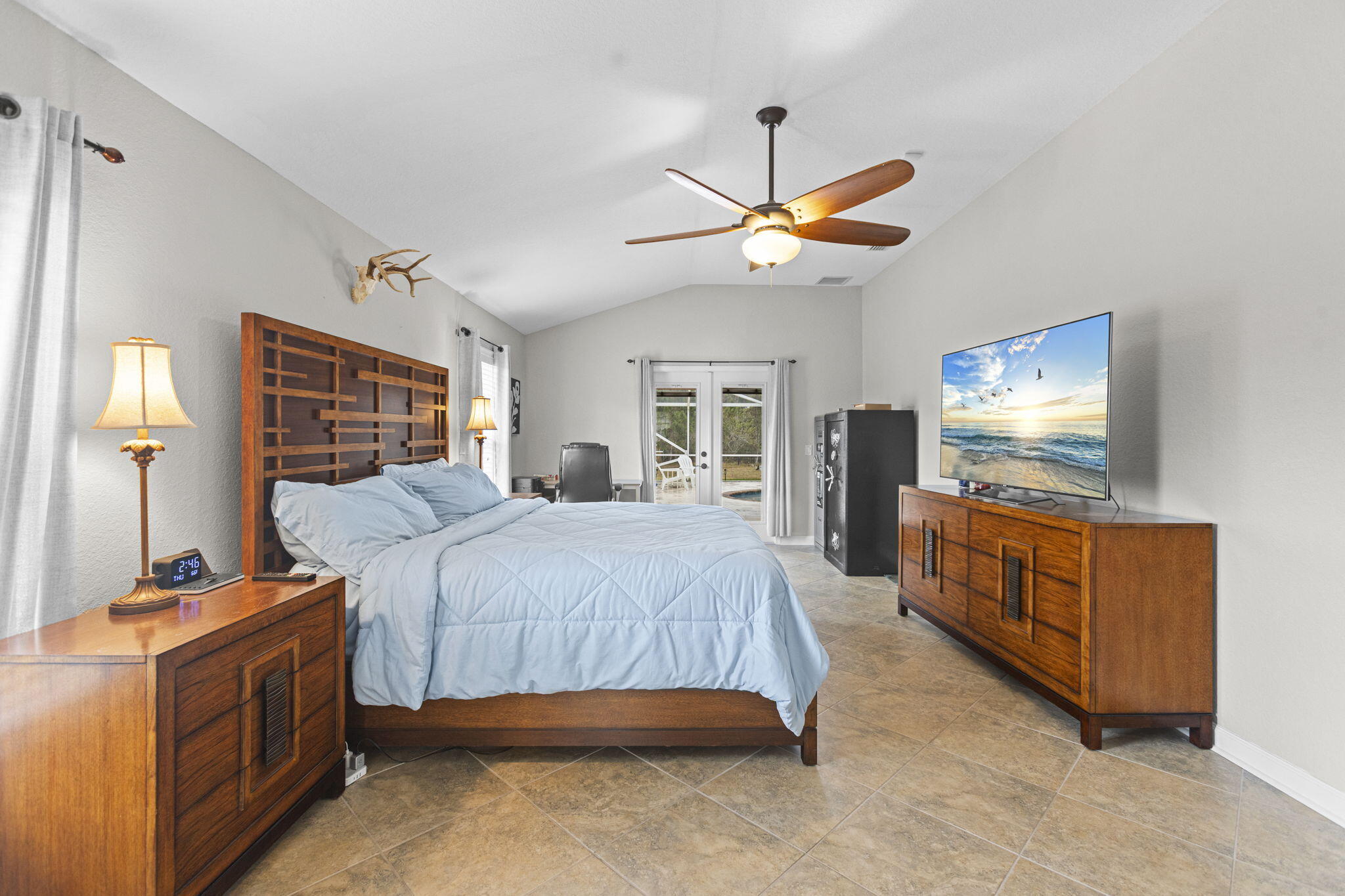 METES AND BOUNDS - Residential