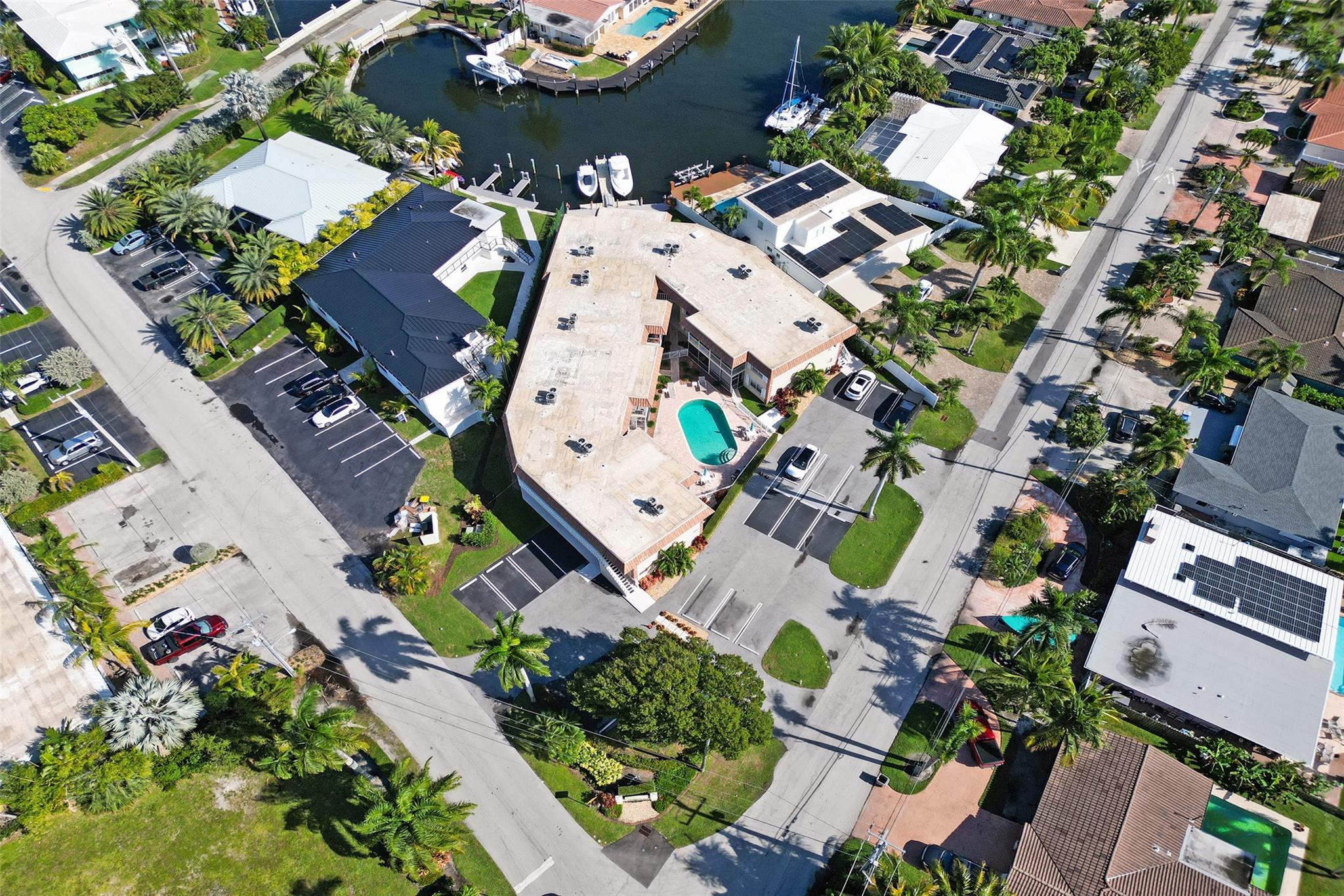 Santa Barbara Gardens - Residential