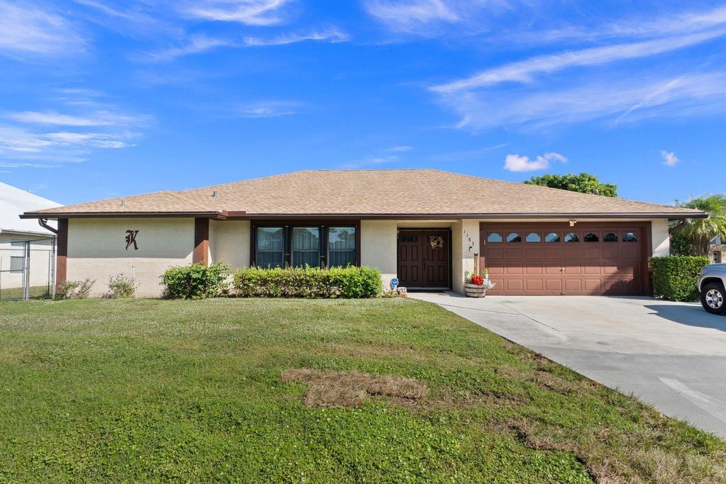 Photo of 1183 SE Preston Lane, Port Saint Lucie, FL 34983 (MLS # R10945028)