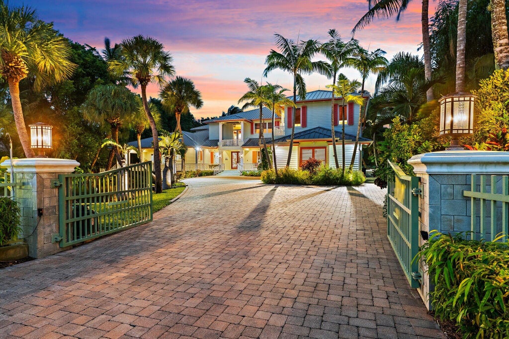 Photo of 13188 Flamingo Terrace, Palm Beach Gardens, FL 33410 (MLS # B26094898)