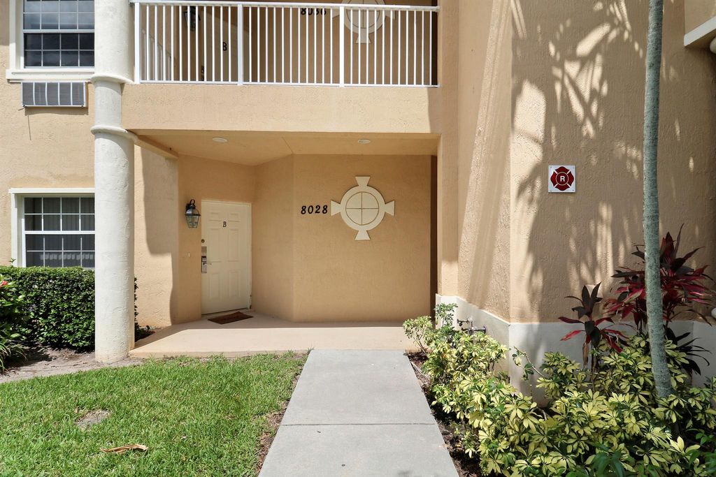 Photo of 8028 Carnoustie Place #3813, Port Saint Lucie, FL 34986 (MLS # R11007966)