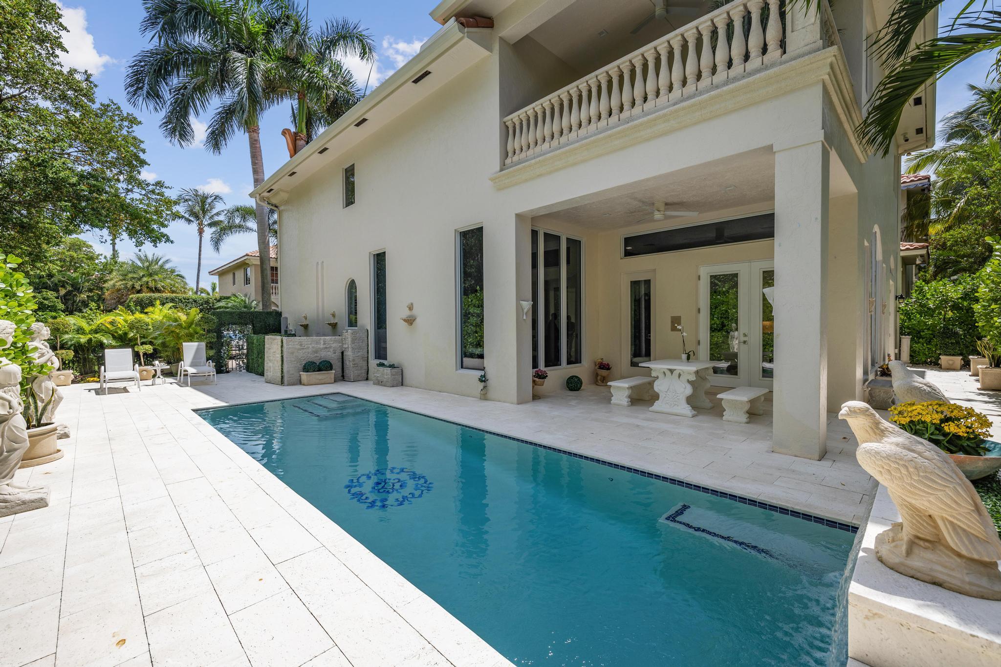 OCEAN GRANDE PLACE - Residential