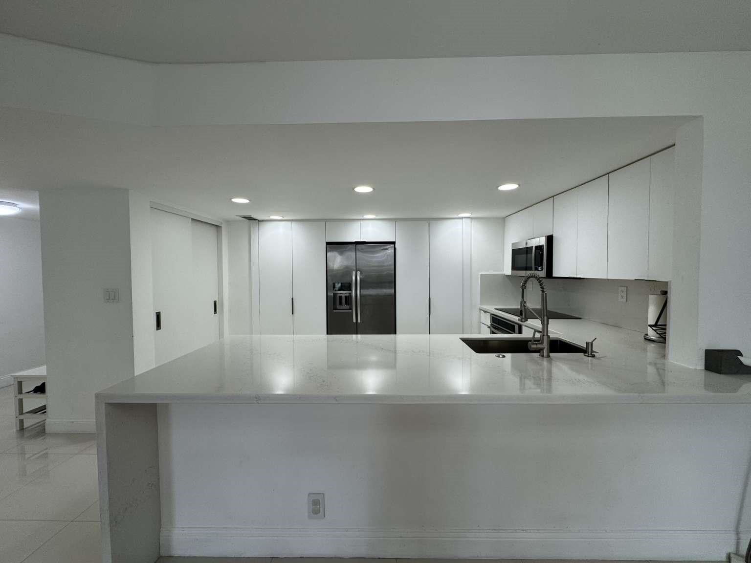 Brickell Place Ph II Cond - Residential Lease