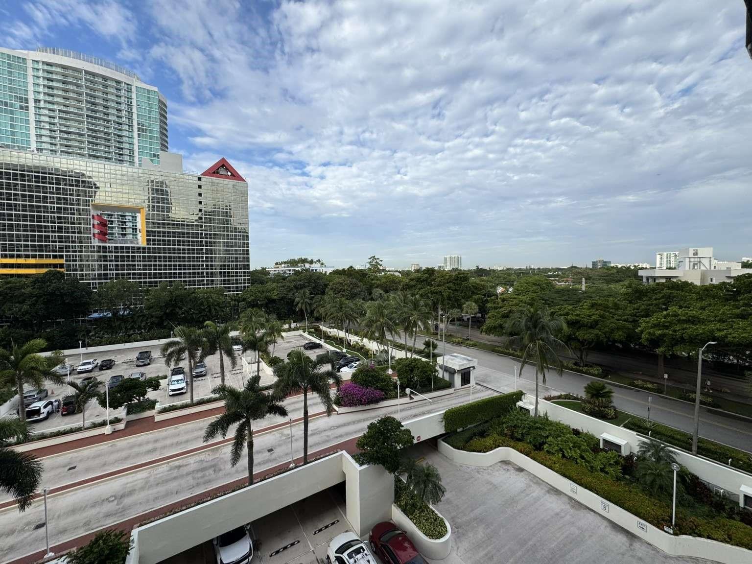 Brickell Place Ph II Cond - Residential Lease