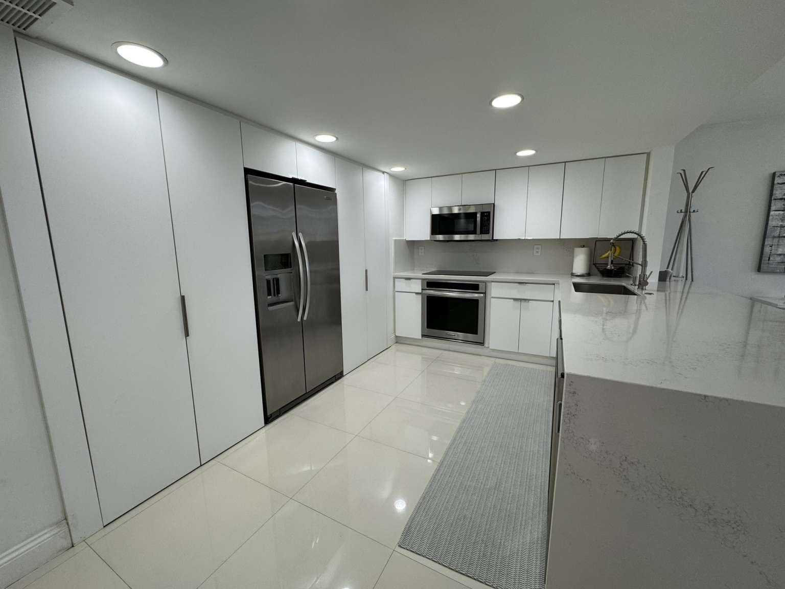 Brickell Place Ph II Cond - Residential Lease